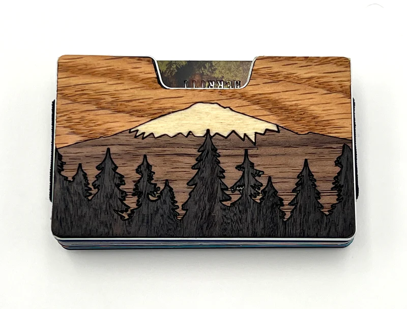 Wooden Wallets: A Unique and Sustainable Fashion Accessory for Men
